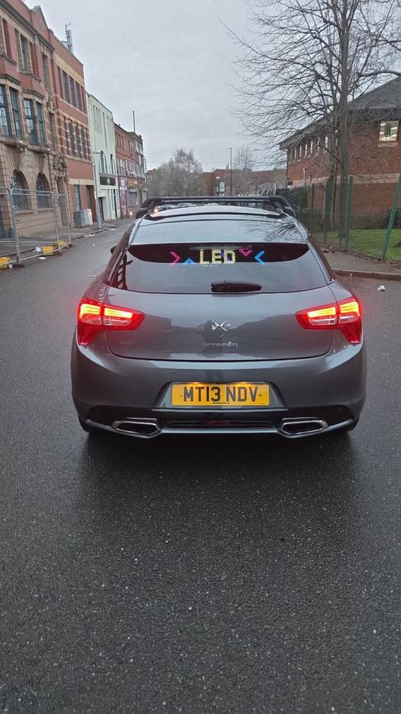 Citroen, DS5, Hatchback, 2013, Manual, 1598 (cc), 5 doors