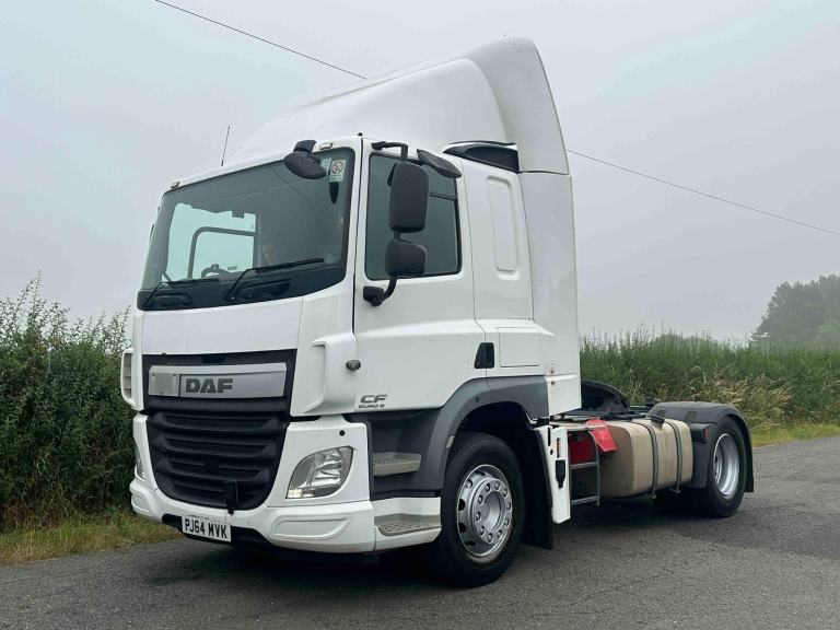 DAF TRUCKS CF400 4 X 2 Tractor Unit