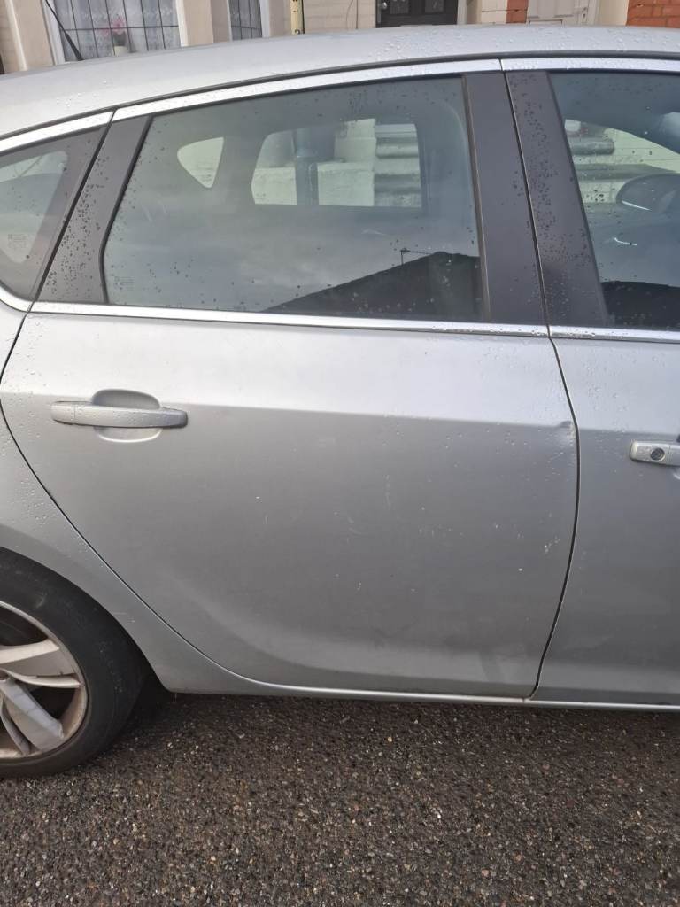 Vauxhall, ASTRA, Hatchback, 2014, Manual, 1598 (cc), 5 doors