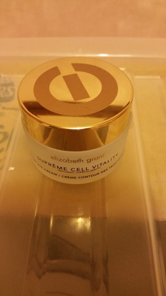 Brand new Elizabeth Grant supreme cell vitality eye cream