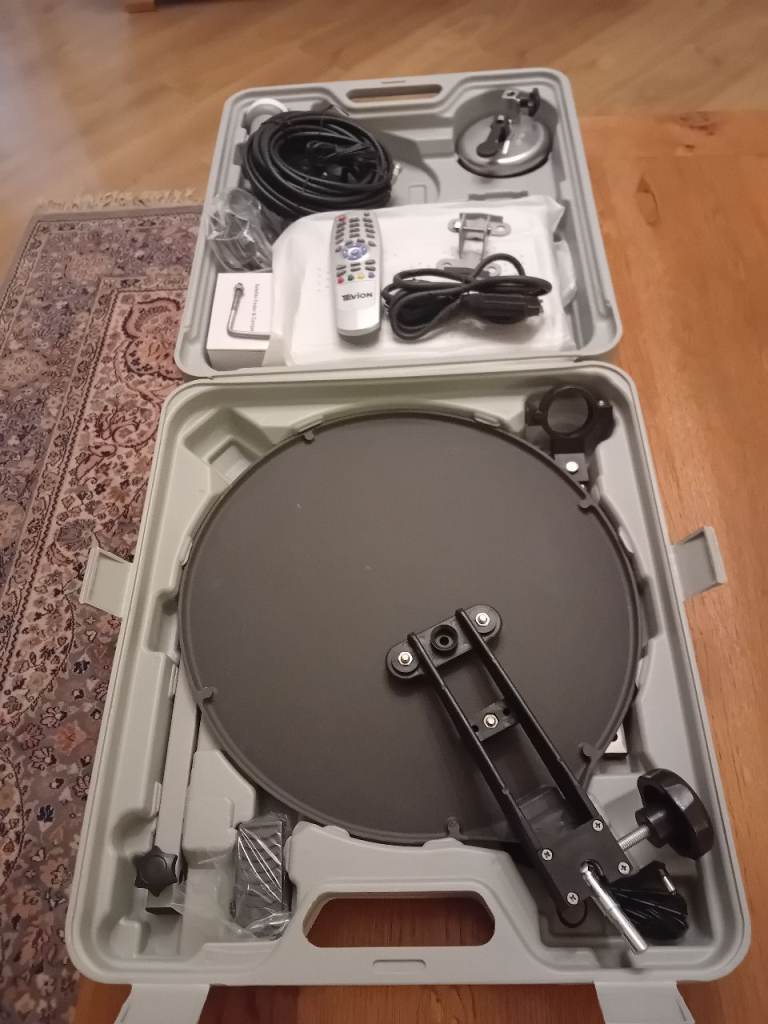 Caravan mini satelite system