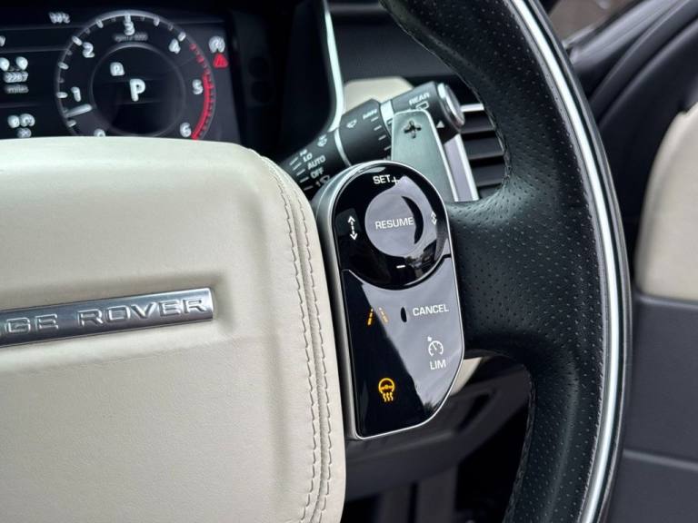 2018 Land Rover Range Rover Sport 3.0 SD V6 Autobiography Dynamic SUV 5dr Diesel Auto 4WD Euro 6 ...