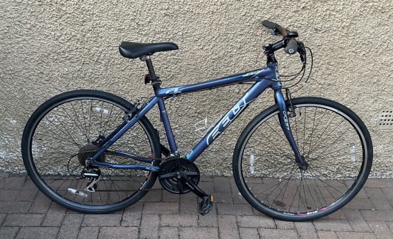 Bike/Bicycle.GENTS FELT “ QX65 “ MEDIUM LIGHTWEIGHT FRAME HYBRID BICYCLE 