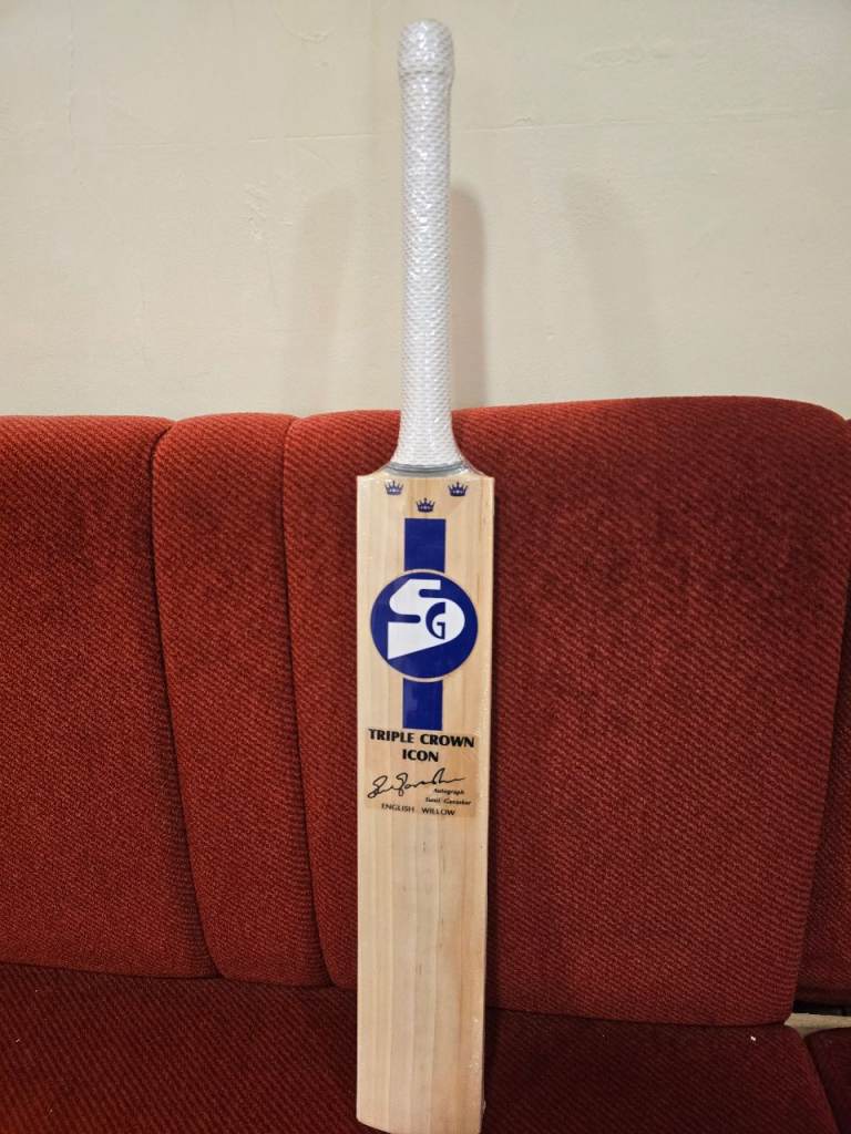 SG Triple Crown cricket bat NEW