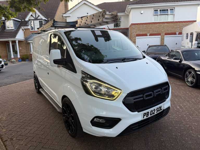 2018 Ford Transit Custom 280 Limited NO VAT.  PANEL VAN Diesel Manual