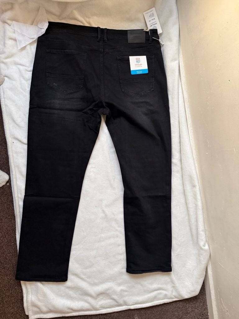 Men’s Jeans (Brand New)