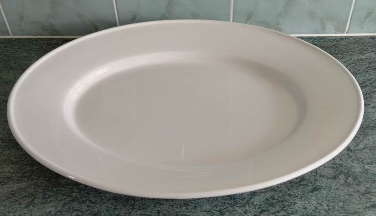 Very Large Ceramica Meat Plate - Ideal for Entertaining Catering