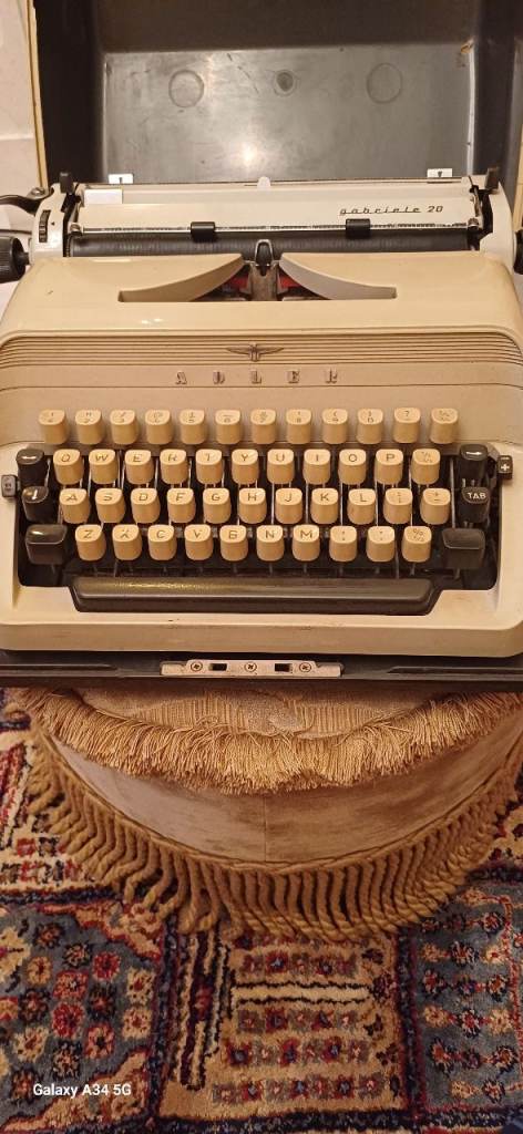 Vintage Pale Yellow Typewriter with Carry Case - Good Condition