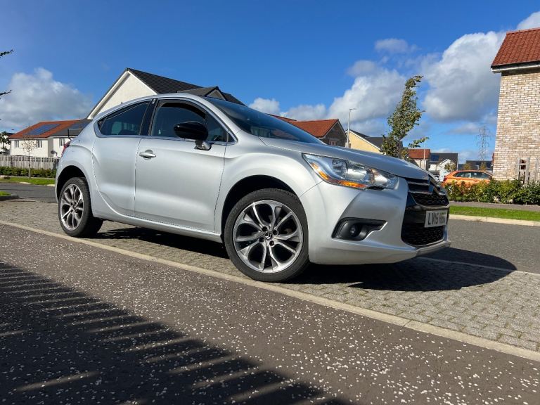 Citroen, DS4, Hatchback, 2015, Manual, 1560 (cc), 5 doors
