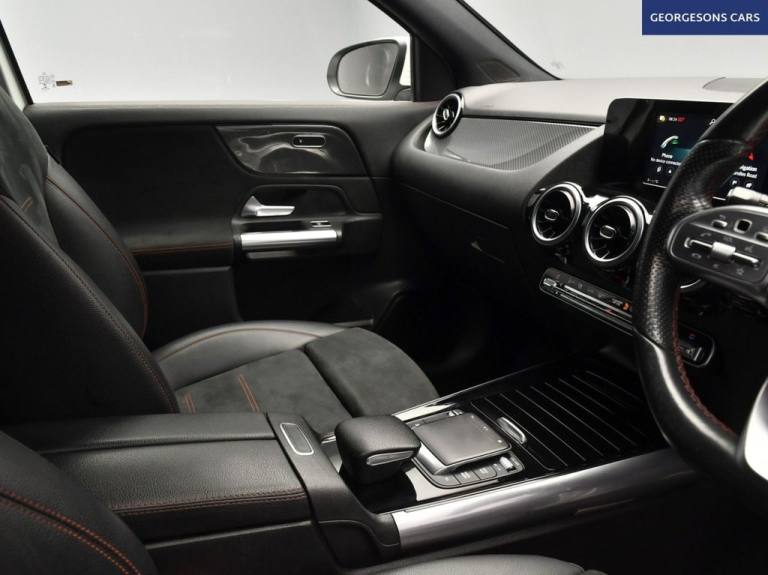 2020 Mercedes-Benz GLA 1.3 GLA180 AMG Line SUV 5dr Petrol 7G-DCT Euro 6 (s/s) (136 ps) HATCHBACK ...