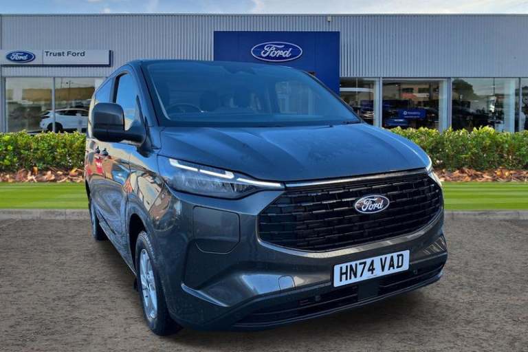 2024 Ford Tourneo Custom 340 Zetec AUTO L1 SWB 9 Seat Minibus FWD 2.5 PHEV 232ps Low Roof Automat...