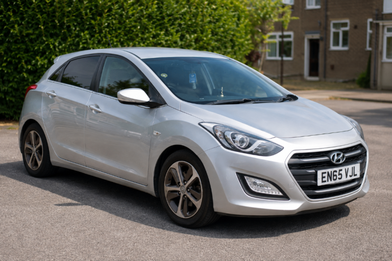 Hyundai, I30, Hatchback, 2015, Automatic, Petrol 1591 (cc), 5 doors