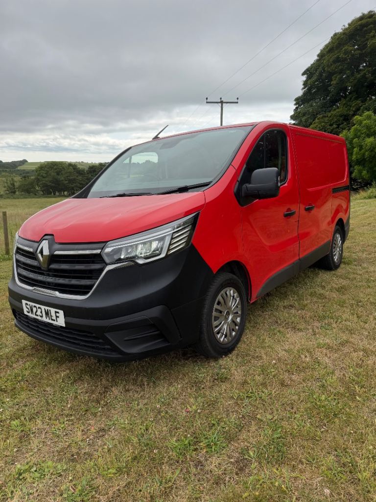 Renault, TRAFIC, Panel Van, 2023, Manual, 1997 (cc)