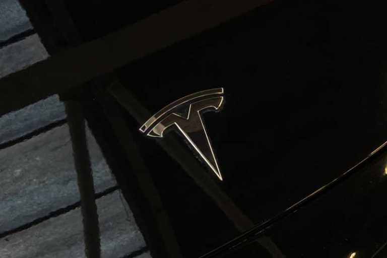 2022 Tesla Model 3 Standard Range Plus Saloon 4dr Electric Auto RWD (241 bhp) Saloon Electric Aut...