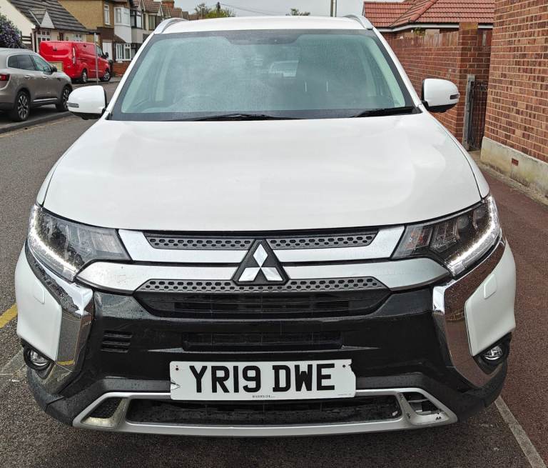 2019 Mitsubishi Outlander AUTOMATIC 7 SEAT