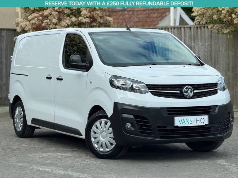 2022 Vauxhall Vivaro 2900 1.5d 100PS Dynamic H1 Van PANEL VAN DIESEL Manual