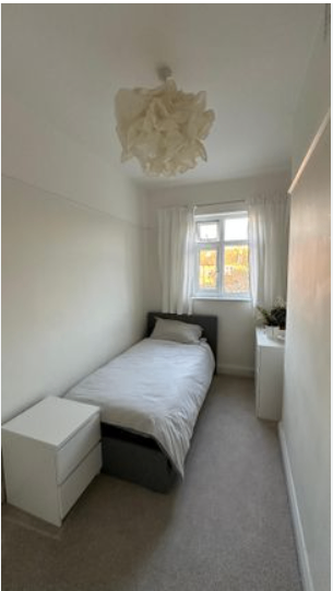 Room available @ Kempston _ £ 400