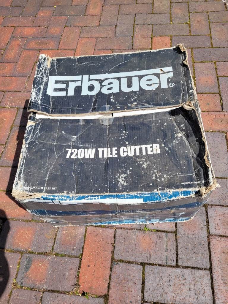ERBAUER 720W TILE CUTTER