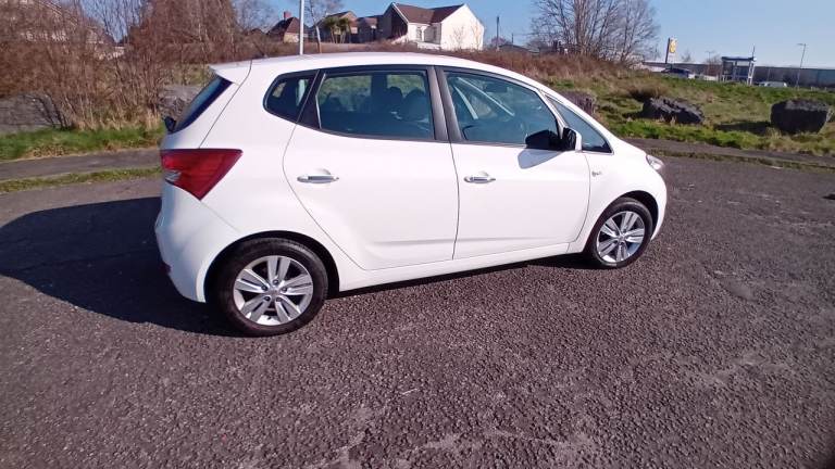 Hyundai, IX20, MPV, 2013, Manual, 1396 (cc), 5 doors