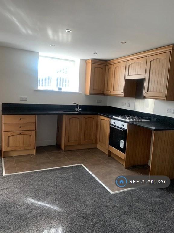 2 bedroom house in Carr House Lane, Halifax, HX3 (2 bed) (#2916726)