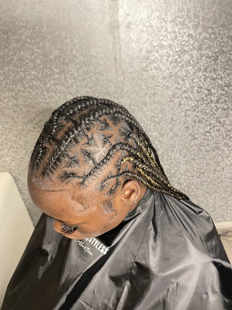 MODELS NEEDED FOR HAIR SALON