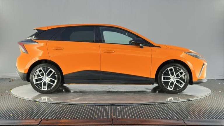 2023 MG MG4 64kWh Trophy Long Range Hatchback 5dr Electric Auto (203 ps) Automatic Hatchback Elec...