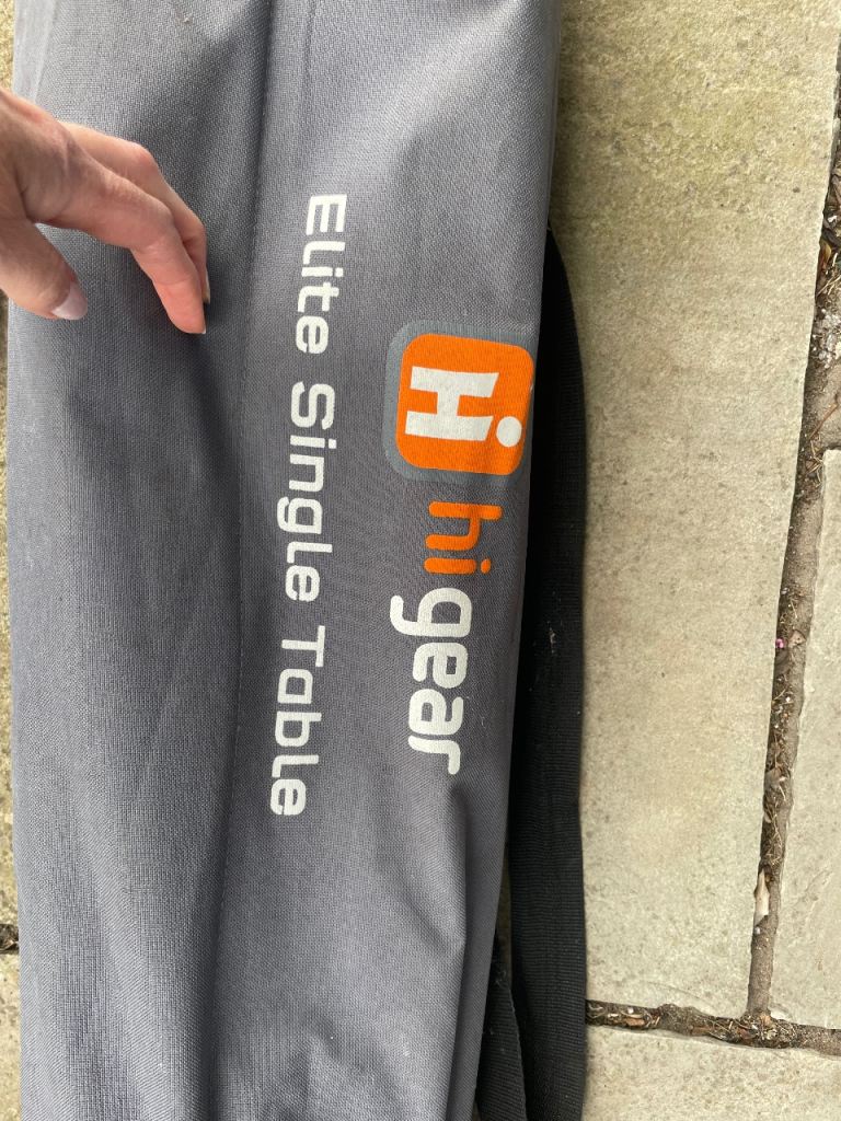 Hi-Gear Elite Single Camping Table – Good Condition