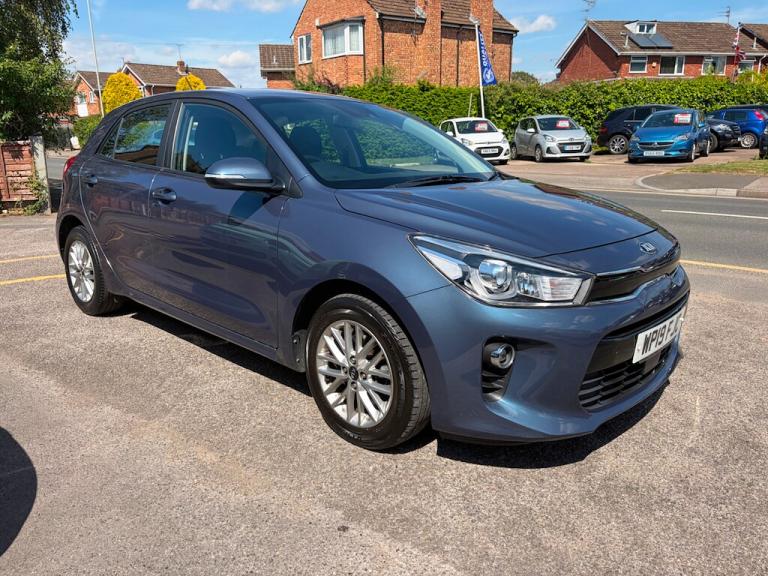 2019 Kia Rio 1.0 T-GDi 2 Hatchback 5dr Petrol Manual Euro 6 (s/s) (99 bhp) Hatchback Petrol Manual