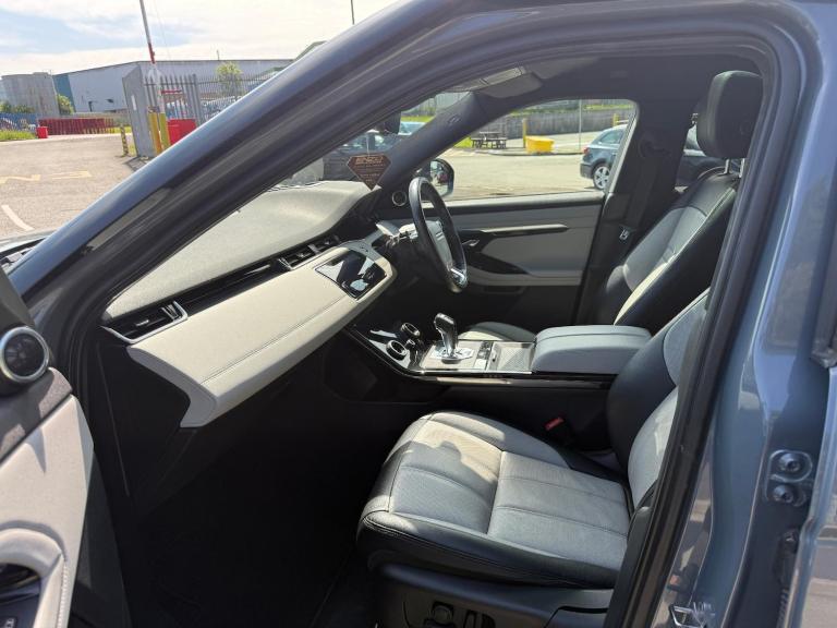 2019 19 REG RANGE ROVER EVOQUE FIRST EDITION D180 AWD AUTOMATIC MHEV EURO 6 ULEZ
