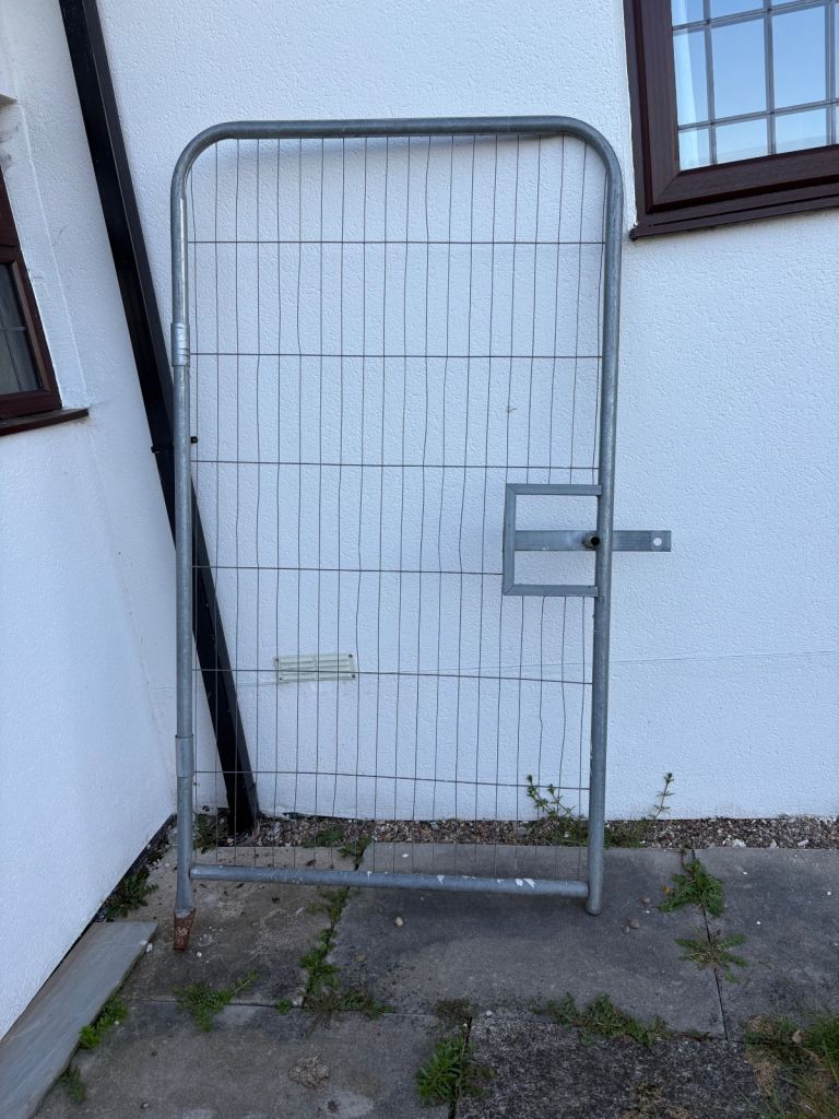 image for Metal outside Gate