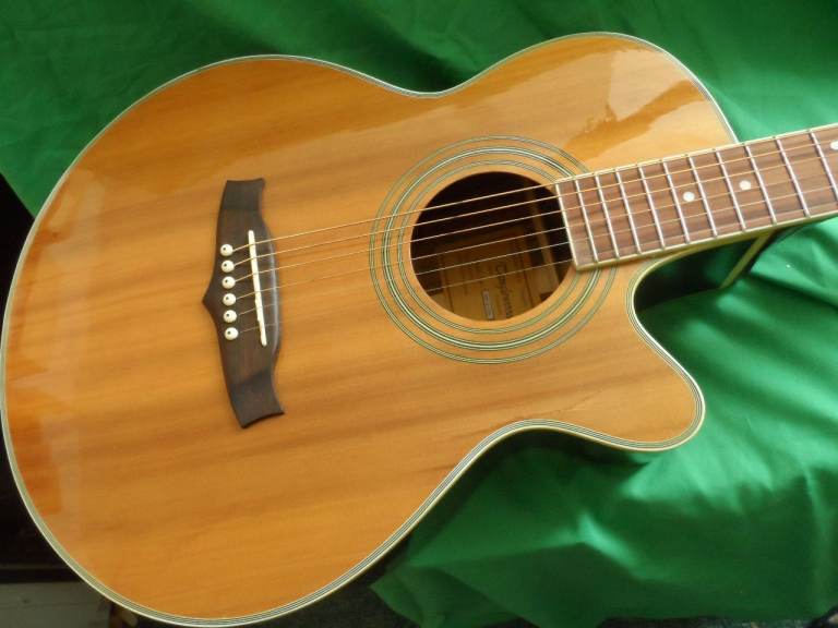 tanglewood electro acoustic solid top
