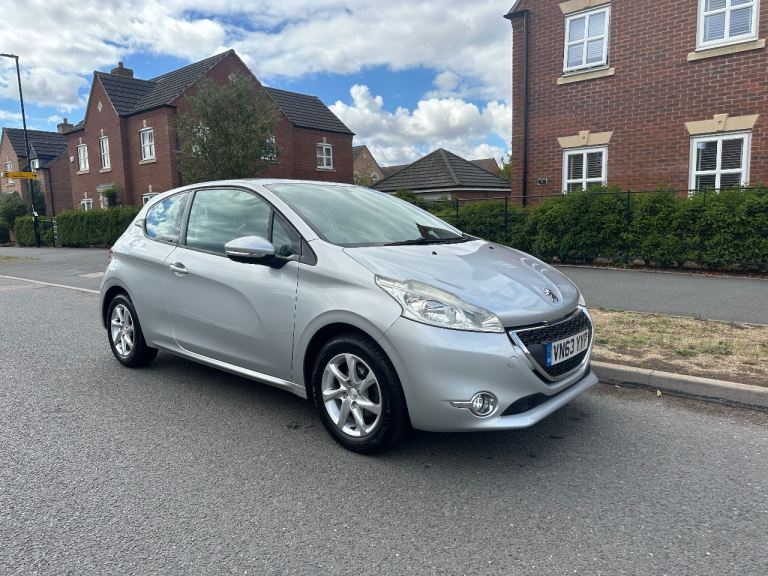 Peugeot, 208, FullServiceHistory, 2013, 12Mot, 3 doors