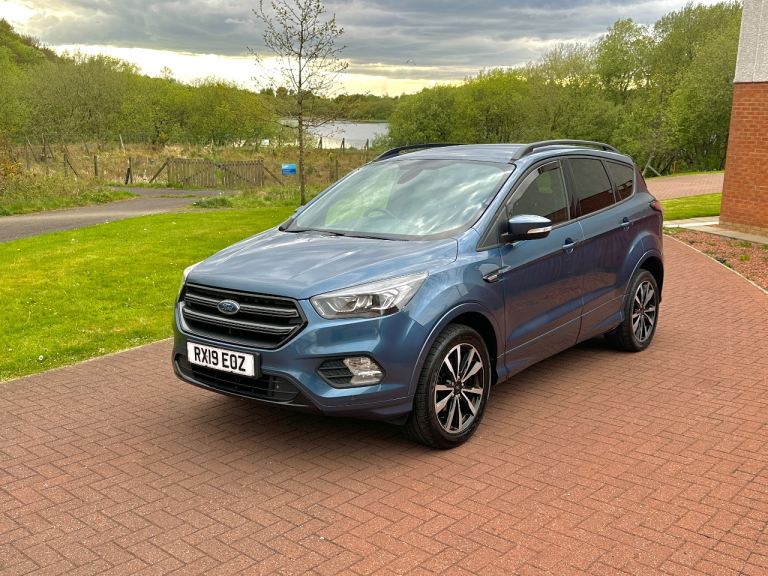 Ford, KUGA, Hatchback, 2019, Manual, 1498 (cc), 5 doors