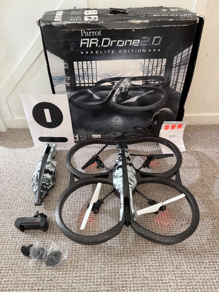 Parrot ar drone 2.0 elite edition