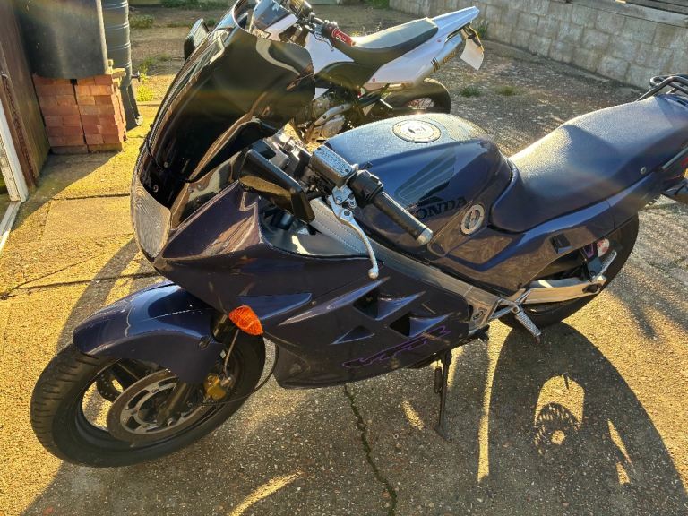 Honda, VFR, 1989, 748 (cc)