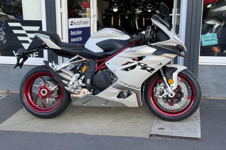 2025 QJMotor SRK 921 RR Motorcycle for Sale - High Performance