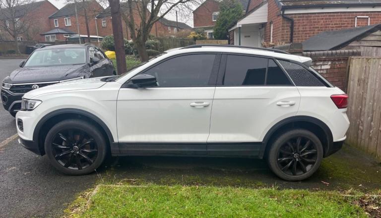 2022 [71] VOLKSWAGEN T-ROC 1.0 PETROL TSI BLACK EDITION MANUAL WHITE SUV 10K FSH