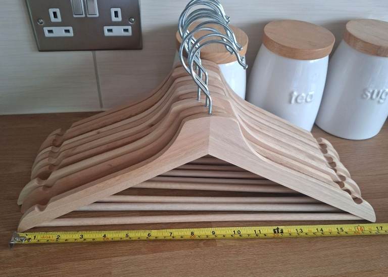 Wooden Clothes Hangers (10 Pack) – As Good As New