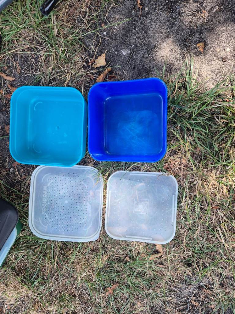 Set of 4 Plastic Storage Containers with Lids – Good Condition