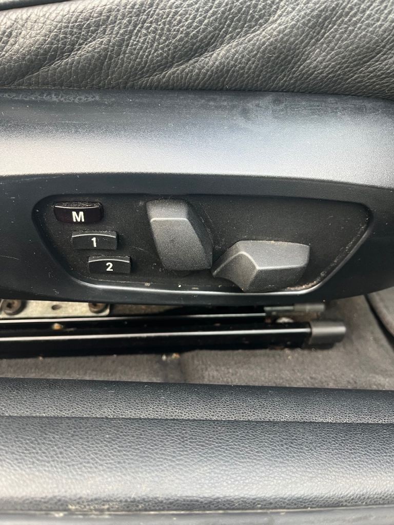 BMW, 3 SERIES, Coupe, 2006, Semi-Auto, 2497 (cc), 2 doors