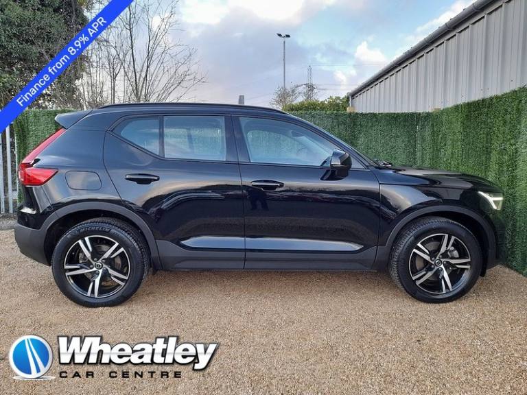 2022 Volvo XC40 B3 MHEV Plus SUV HYBRID Automatic