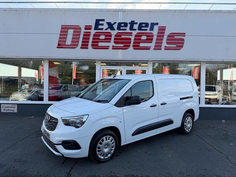 2022 Vauxhall Combo Turbo D 2300 Sportive Panel Van Diesel Manual