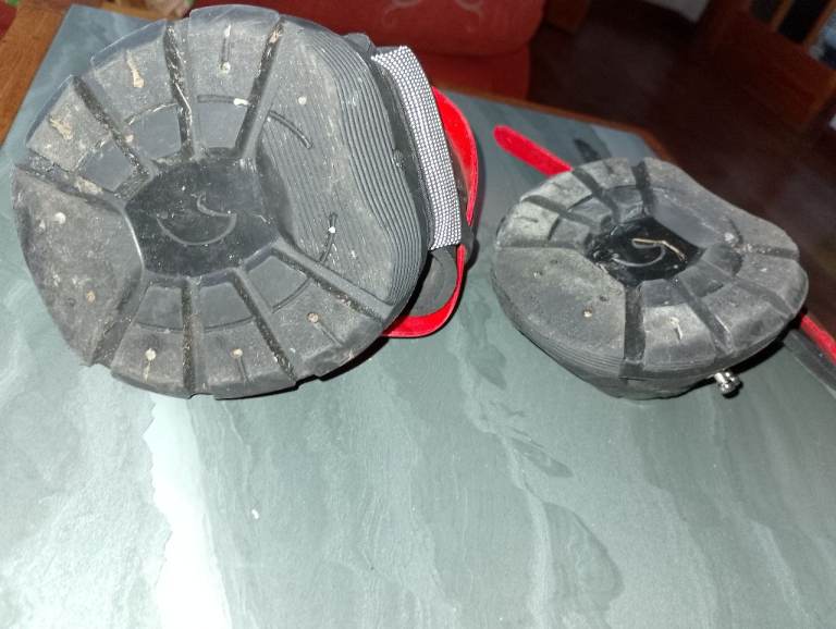 Flex boots size 95 pony