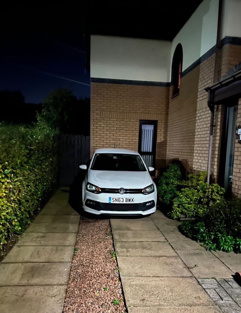 Volkswagen, POLO, Hatchback, 2013, Manual, 1198 (cc), 5 doors