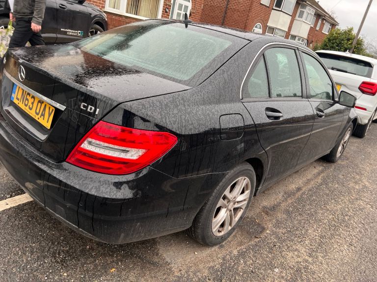 Mercedes-Benz, C CLASS, Saloon, 2013, Semi-Auto, 2143 (cc), 4 doors