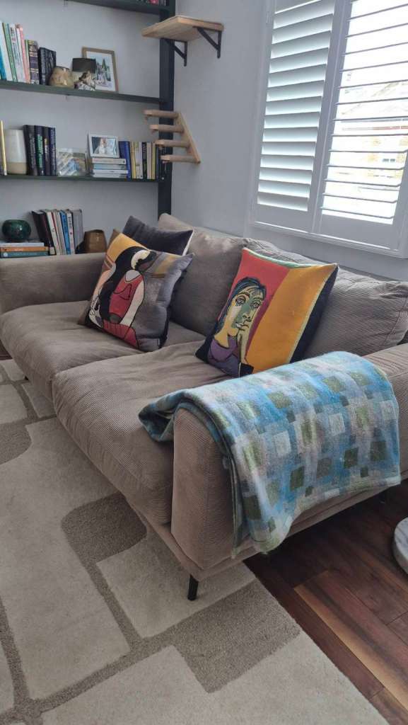 BoConcept Carlton Sofa Skagen Brown, Mid-Century modern,2 seater