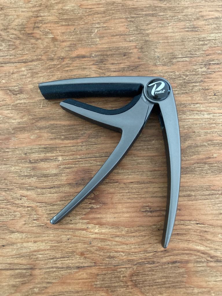 Profile Guitar Capo