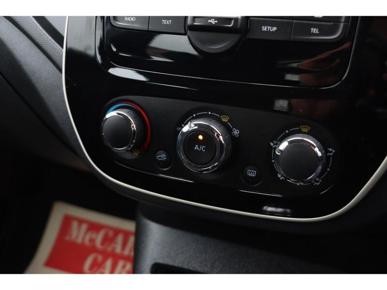2018 Renault Captur TCe ENERGY Play SUV Petrol Manual
