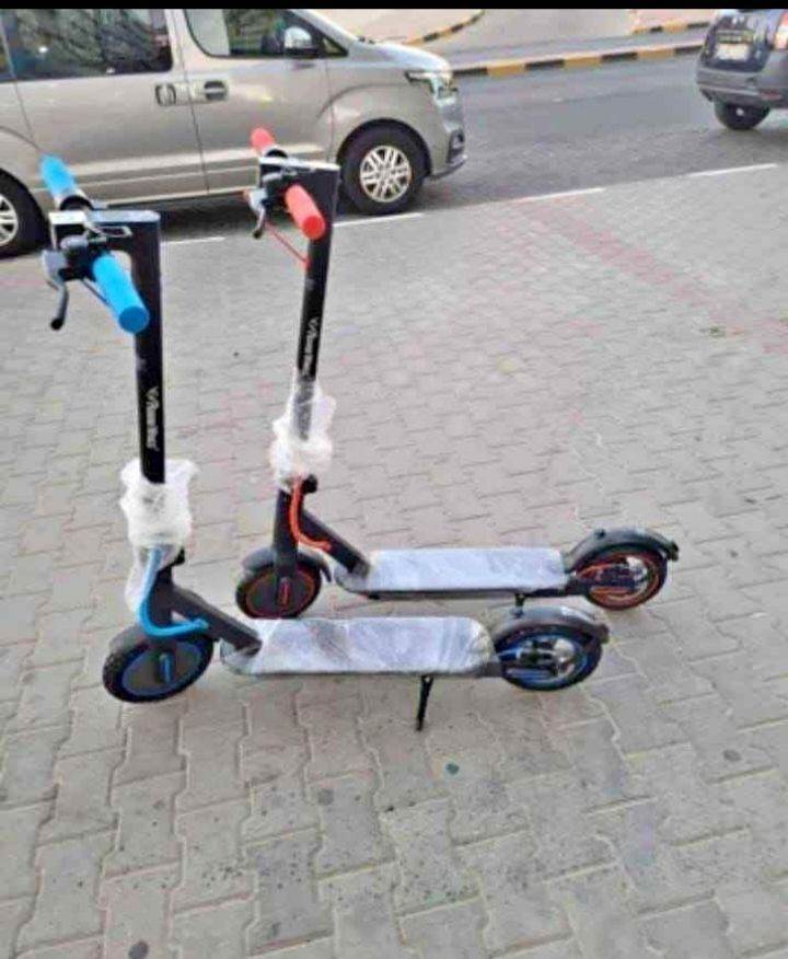 40 kmh/25 mph 👌 D8 Electric scooter ✅ Available with Best price ✅ 1year warranty 💯 ✅