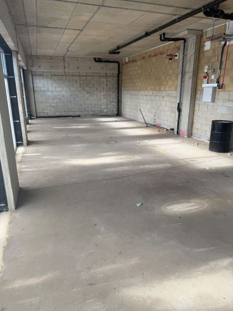 Brand New Retail Shop To Let | Class E | £25,000 PA | RM10 9RR